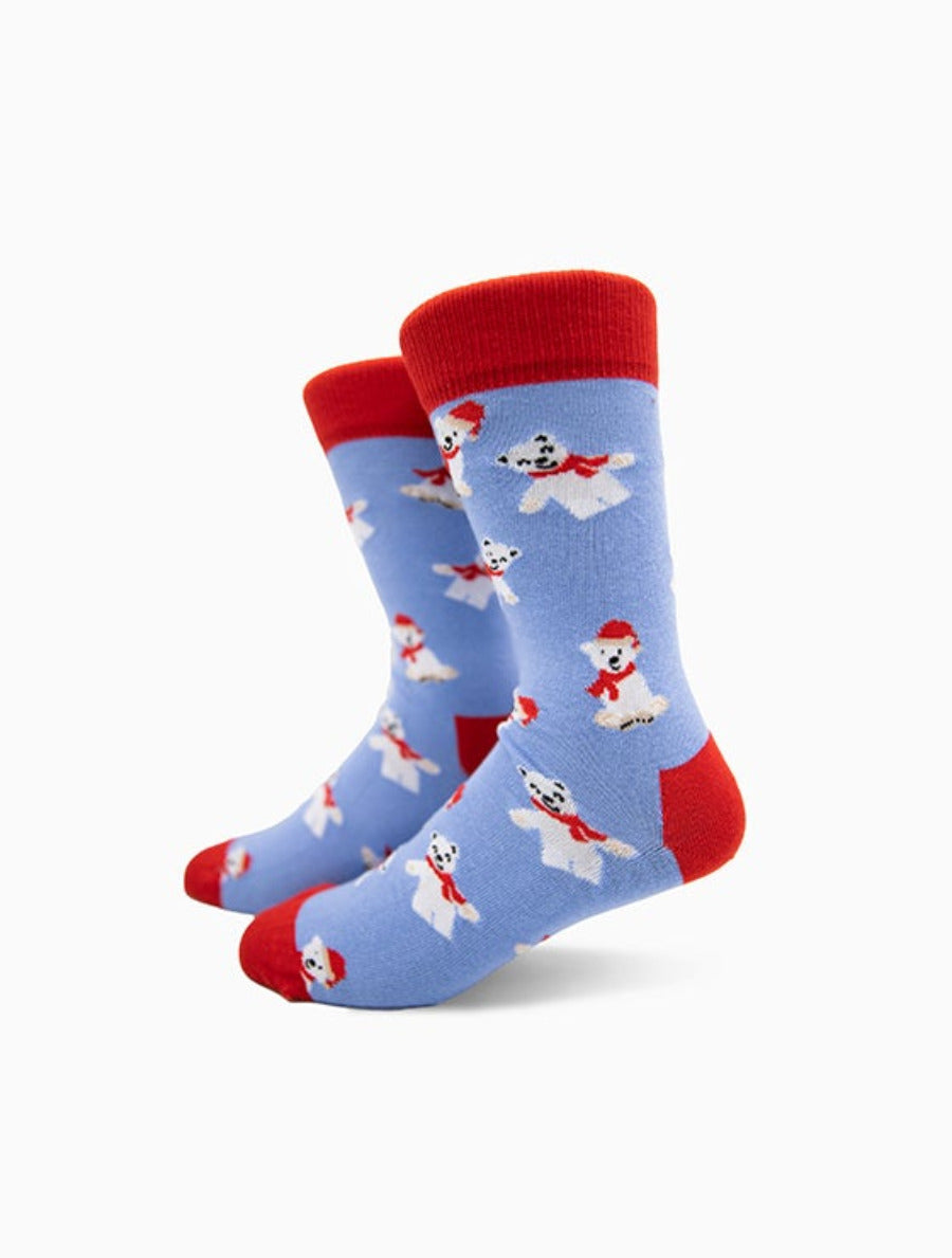 Hellblaue Socken mit Eisbär “Wanna Play?” von We are Socks!  Socken mit Eisbär Eisbär-Motiv Weihnachtliches Motiv Hand gekämmte Biobaumwolle Angenehmer Tragekomfort Diese Socken mit Eisbär-Motiv sind genau das, was Du für den kommenden Winter brauchst! Die niedlichen Eisbären auf unseren Socken schützen vor eisigen Temperaturen. Das Material aus handgekämmter Bio-Baumwolle hält Deine Zehen warm. 
