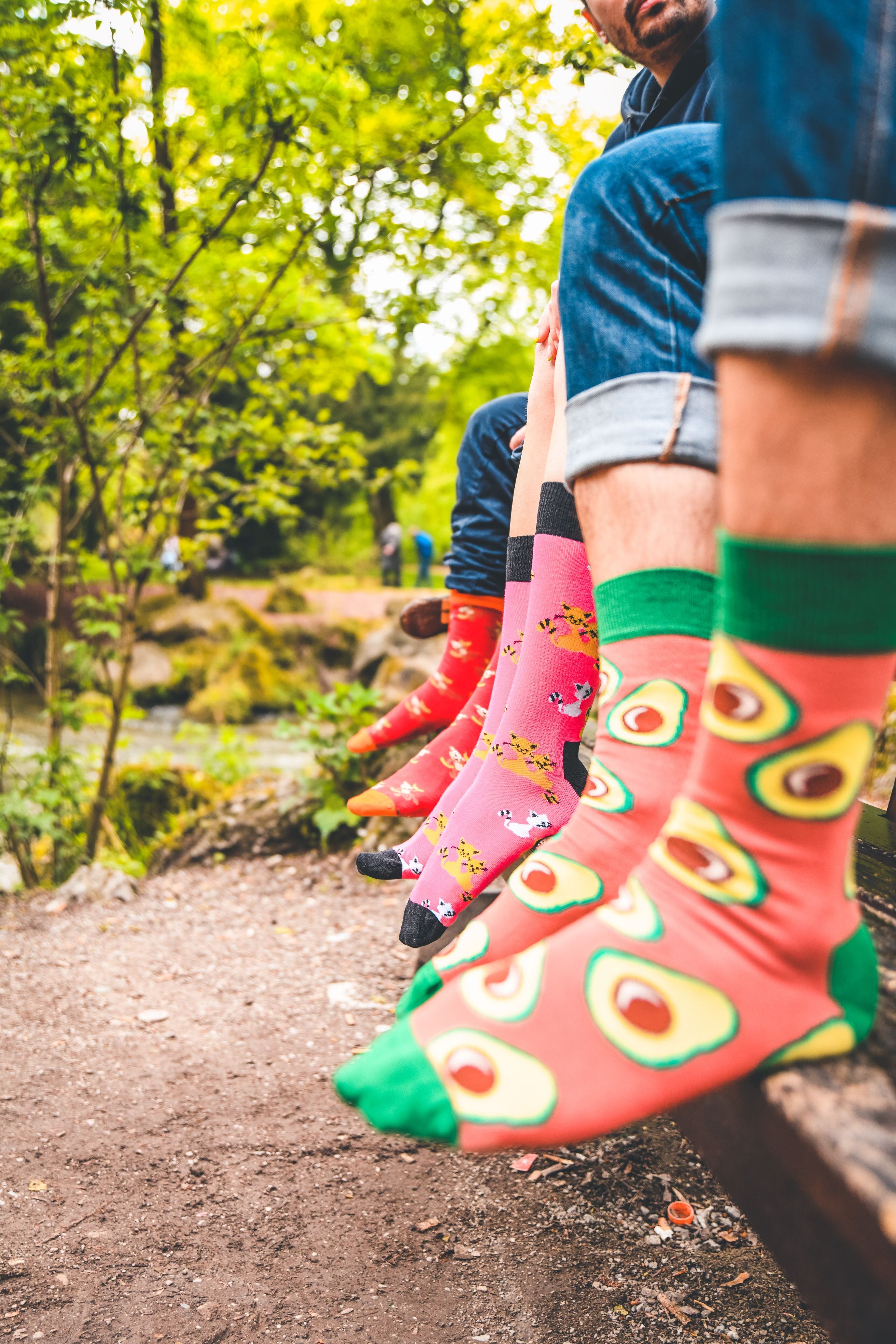 Pinke Katzensocken mit Katzenmotiv “Cute Cats” von We are Socks!