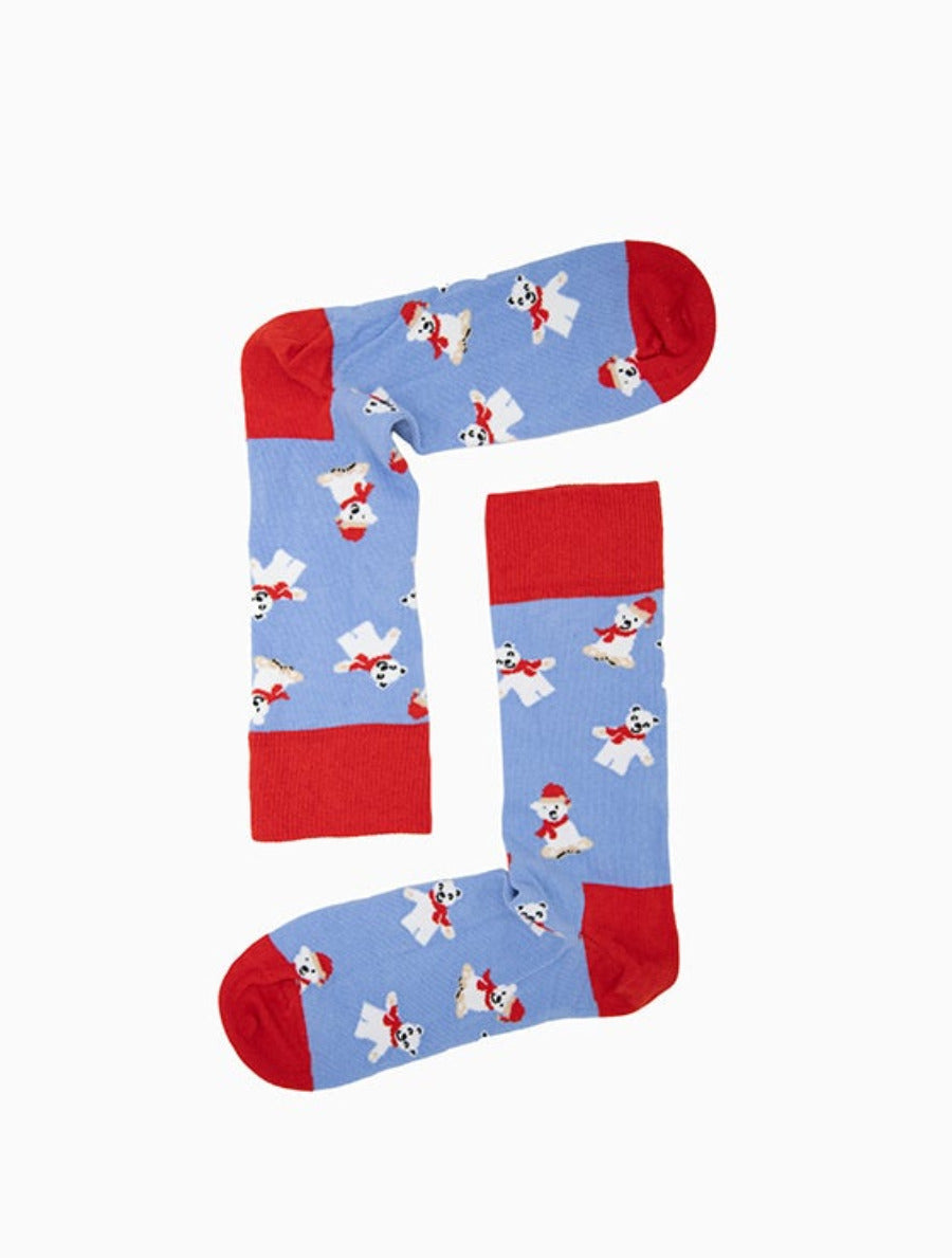 Hellblaue Socken mit Eisbär “Wanna Play?” von We are Socks!  Socken mit Eisbär Eisbär-Motiv Weihnachtliches Motiv Hand gekämmte Biobaumwolle Angenehmer Tragekomfort Diese Socken mit Eisbär-Motiv sind genau das, was Du für den kommenden Winter brauchst! Die niedlichen Eisbären auf unseren Socken schützen vor eisigen Temperaturen. Das Material aus handgekämmter Bio-Baumwolle hält Deine Zehen warm. 