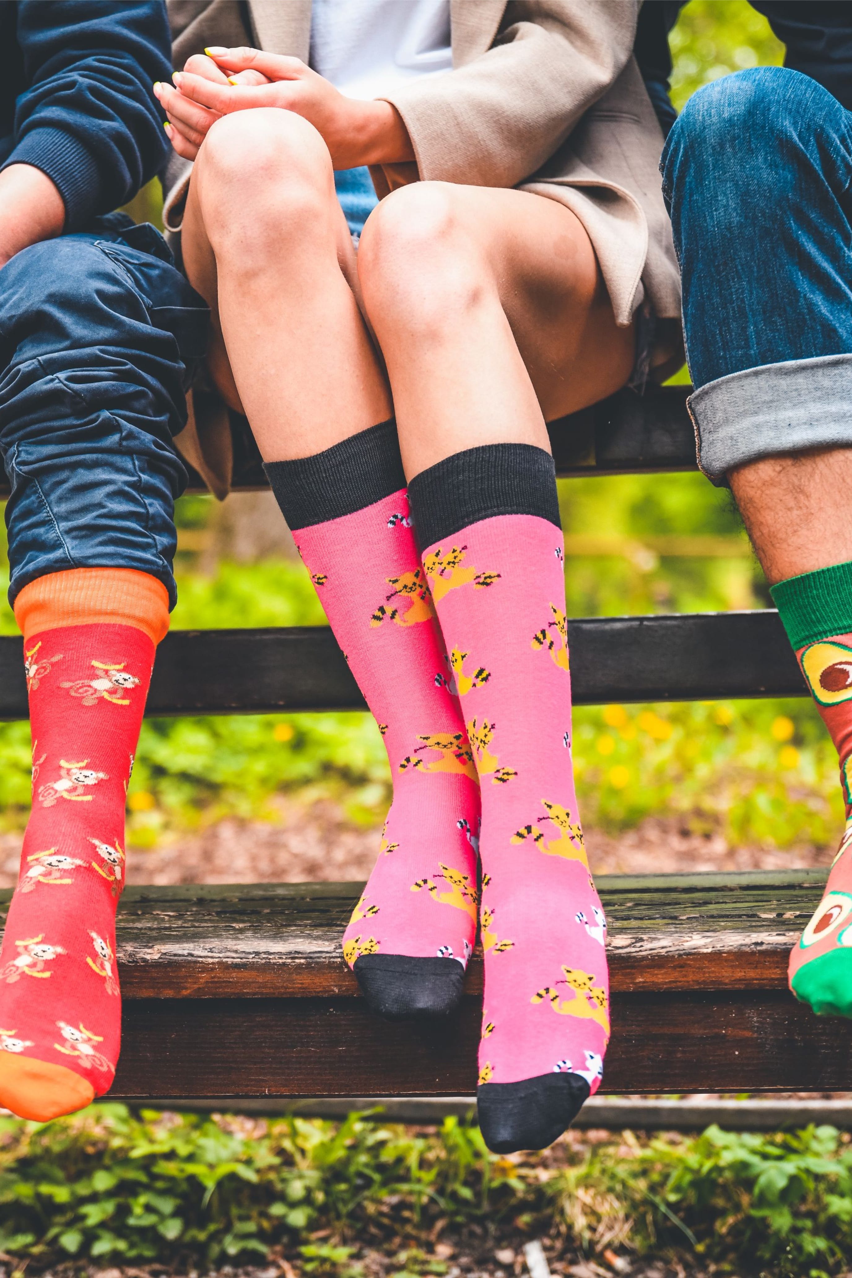 Pinke Katzensocken mit Katzenmotiv “Cute Cats” von We are Socks!